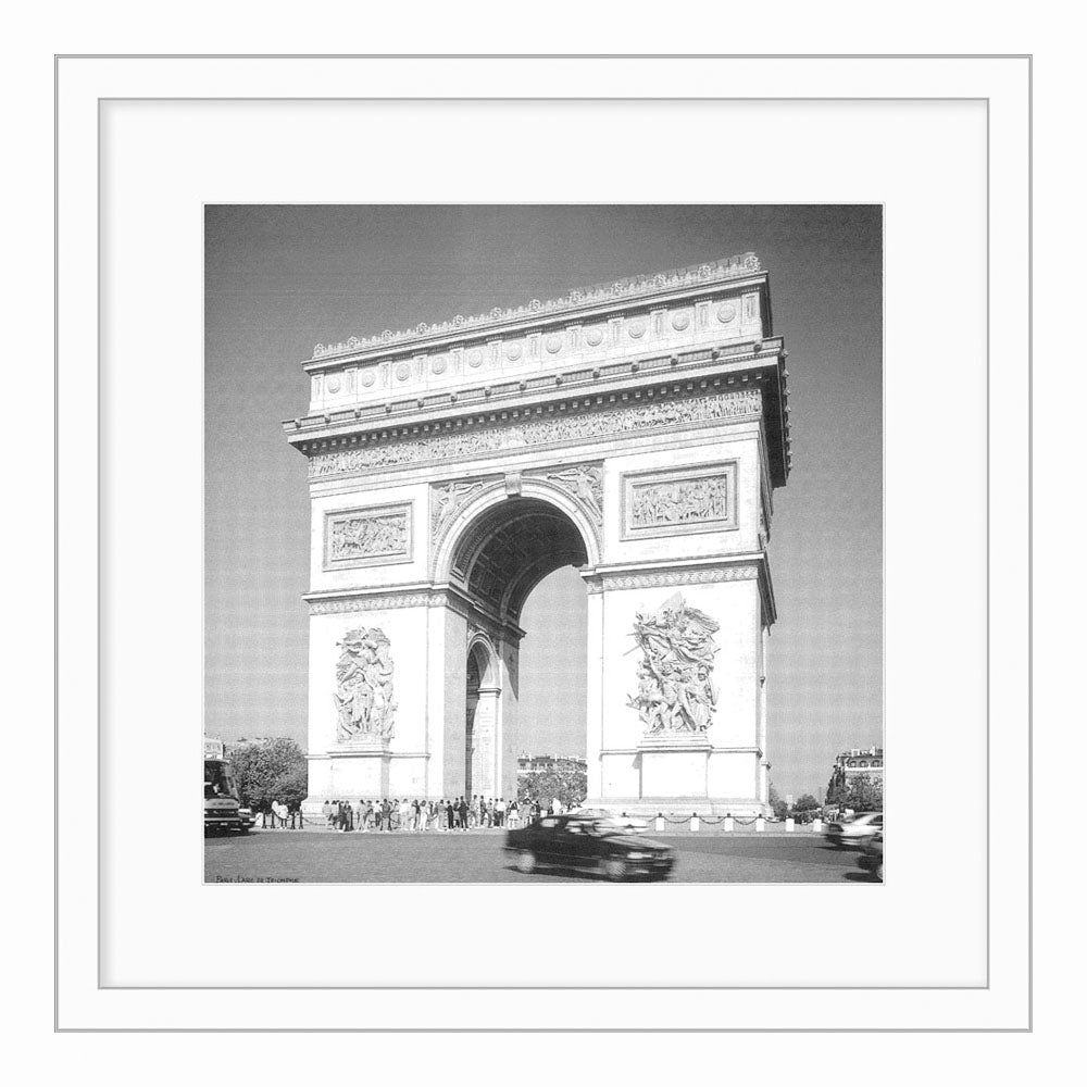 L'Arc de Triomphe de jour, 1956